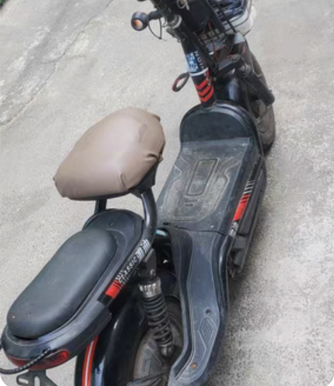 雅迪电动车，八九成新，无票据，现在60V1...