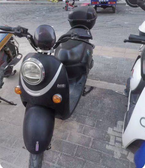 台铃电动车，60V20A刚换电池半年，新旧...