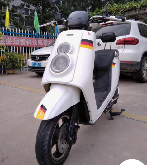 包邮租车不干了，上百辆九成新二手电动车，二...