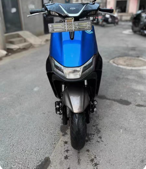 二手电动车。 台铃虎贲 加装探照灯 铺路射...