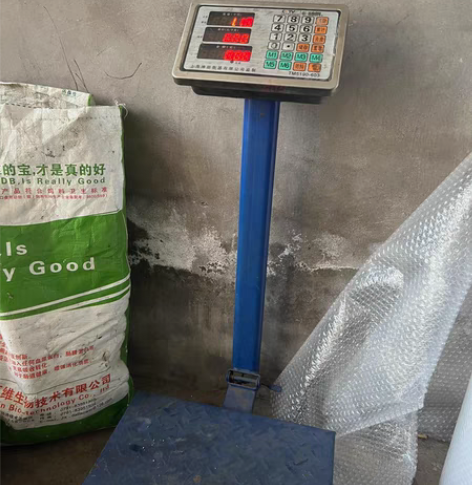 二手进口纯铜工艺品摆件。（花瓶）品相如图正...