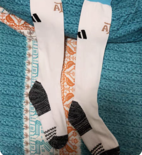 全新正版阿根廷夺冠球袜，我只要衣服和裤子，...