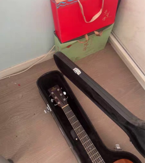Sigma吉他学习全套装备，99成新打包出...