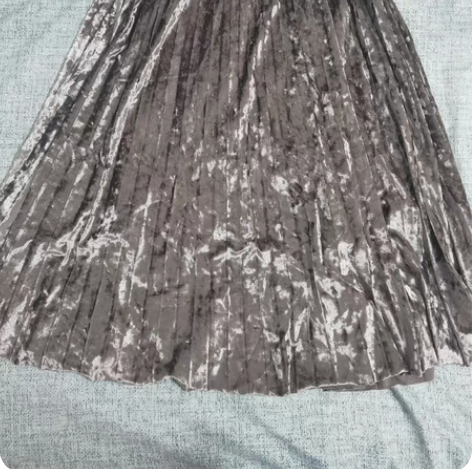 粉色半身丝绒裙 A字裙 blingblin...