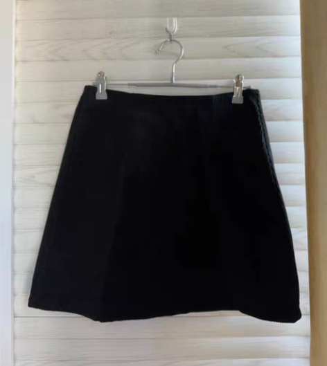 包邮万能搭配!腿精代表~黑色高腰半身裙女秋...