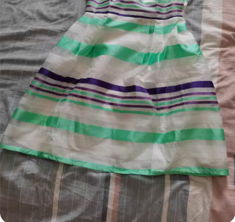 2022夏季新款气质显瘦大摆连衣裙女无袖圆...