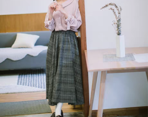 转卖安小落秋装文艺复古百搭松紧腰大摆裙棉百...