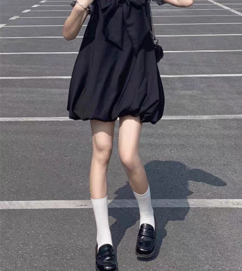 转卖【PINKDOG】原创黑苞苞黑色背带蝴...