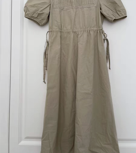 包邮全新拉夏贝尔纯棉连衣裙,有种文艺风的感...