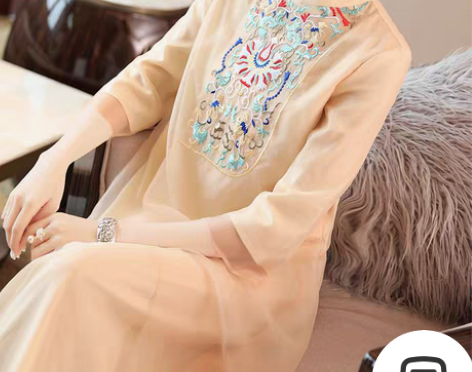 转卖中式女装刺绣文艺服装复古民族风连衣裙中...