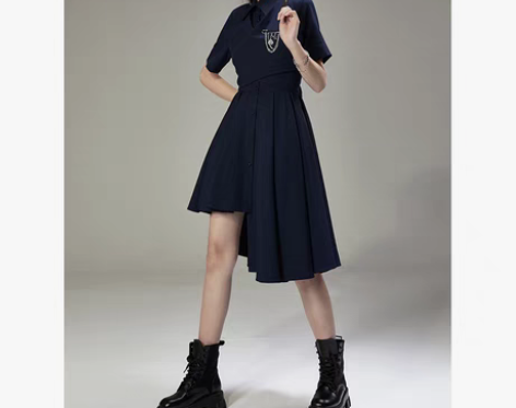 转卖UNDORABLE原创设计师小众 学院...