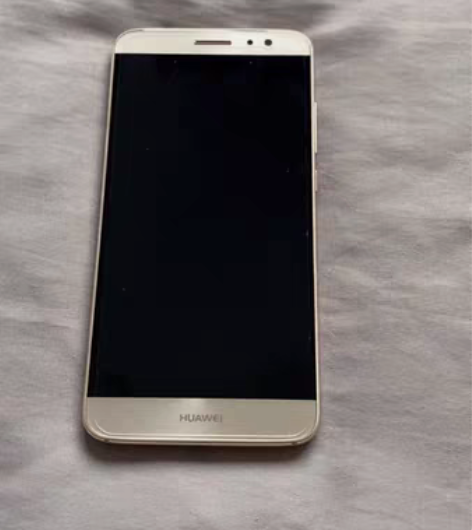 出华为麦芒5 4加64版 顶部有一点小磕碰...