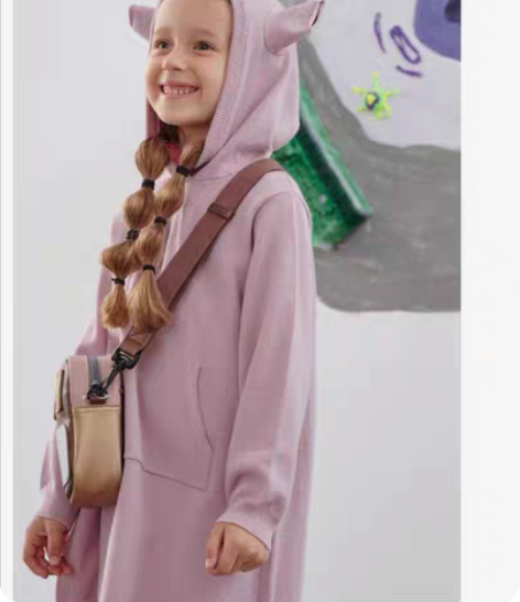 包邮江南布衣儿童针织裙，全新，藏青色余一件...