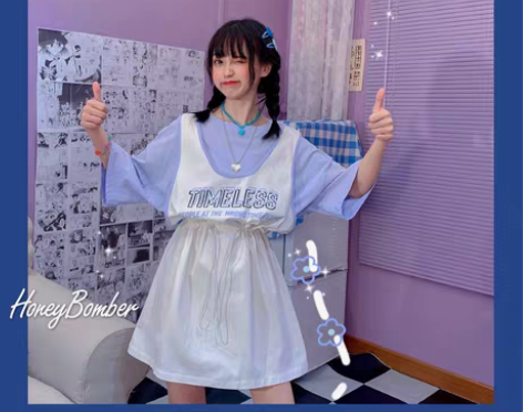 转卖奶蓝色假两件运动风宽松抽绳连衣裙ins...