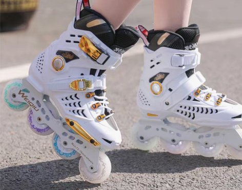 转卖溜冰鞋成人专业平花式校园轮滑鞋男女成年...