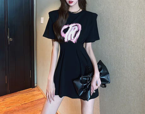 转卖港风炸街休闲时尚t恤裙女短袖收腰显瘦a...