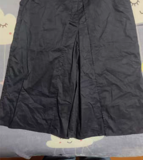 包邮nome 藏蓝色半身中裙，全棉，所以容...