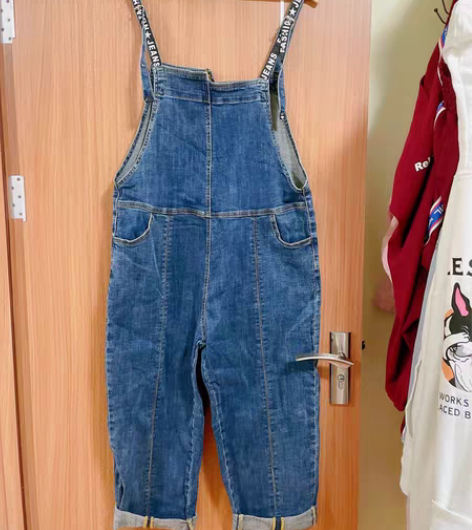 包邮女士背带裤，可以穿到140斤左右，特价...