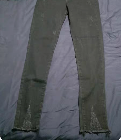 牛仔铅笔裤  有弹性  全新  一次没穿 ...