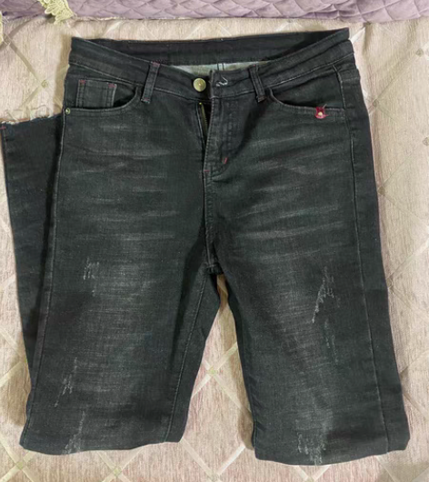 包邮黑色牛仔铅笔裤2条69包邮赔钱卖 两条...