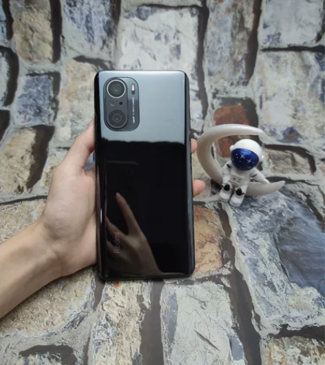 红米k40 12+256版本,游戏手机,骁...