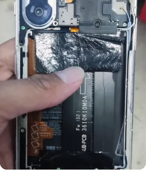 红米k40游戏增强版 12+256 屏碎不...