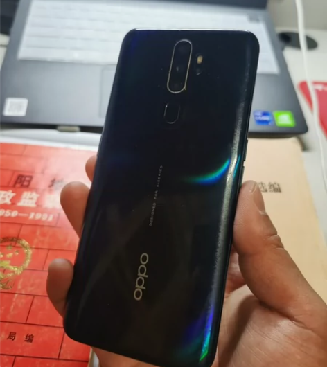 [1]oppoA11X手机，8+128的配...