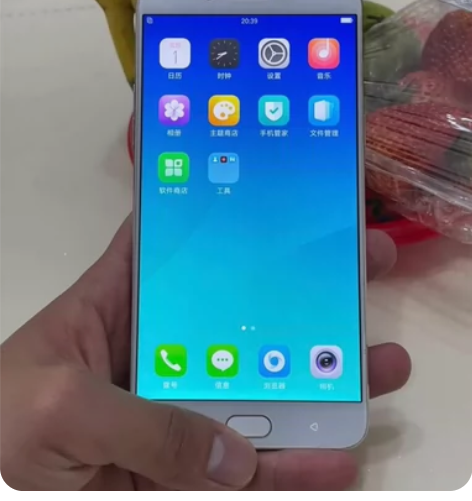 6+64g手机 r9splus，手机9.5...