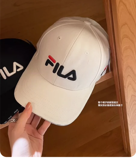 潮牌百搭全新斐乐棒球帽 黑白两色大小可调节...