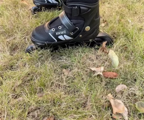 单排轮滑鞋旱冰鞋初学者溜冰鞋八轮全闪溜冰鞋...