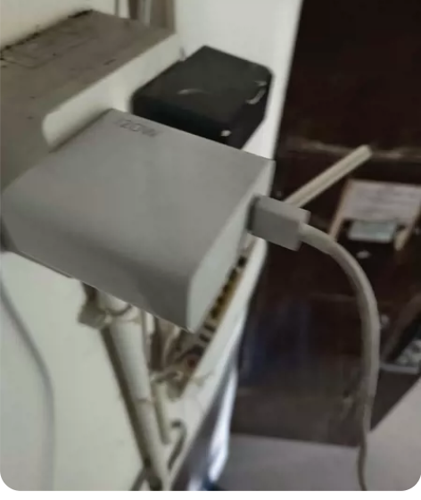 出售黑鲨4原装120w充电器 感兴趣的话点...