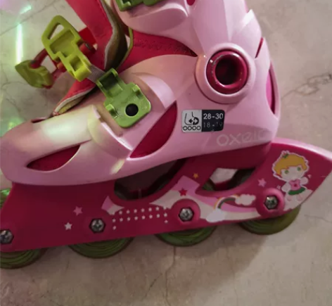 迪卡侬轮滑  旱冰鞋儿童轮滑鞋，直排单排轮...