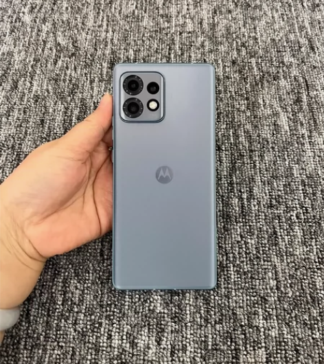 摩托罗拉x40 12+256 碧玺蓝 成色...