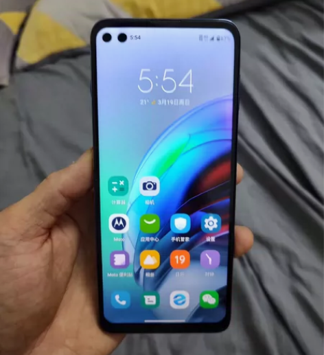 摩托罗拉edges，6?128，870处理...