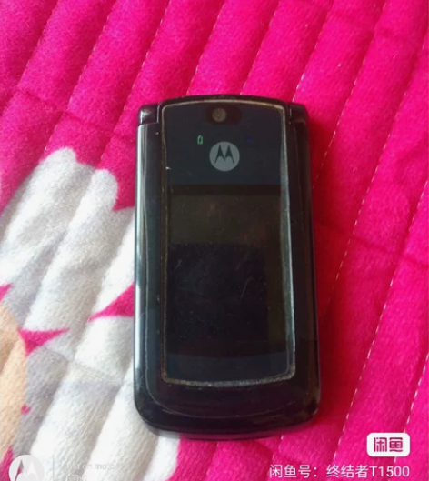 手机可以正常用就是成色较差，你们可以买去拆...