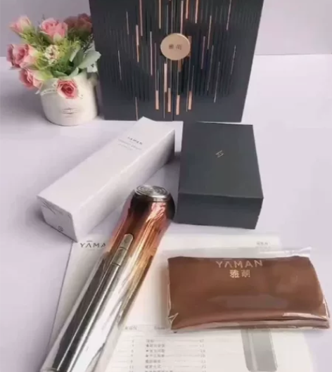 雅萌五代美容仪,全新未拆封,一整套礼盒包装,可扫码验证,正品... 雅萌五代美容仪,全新未拆封,一整套礼盒包装,可扫码验证,正品...