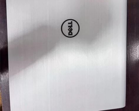 戴尔笔记本电脑灵越i5 5557 外观无磕...