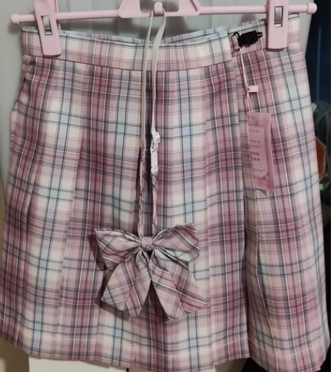 出氧气派对家jk格群 p1粉稚,p2忘了名...