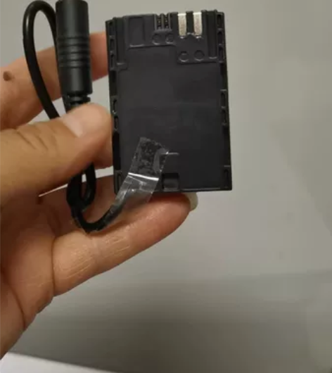 单反相机外接电源适配器 ，全新的 不知道什...