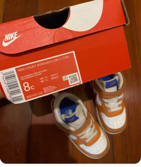 nike童鞋,14cm,商场买的,成色如图...