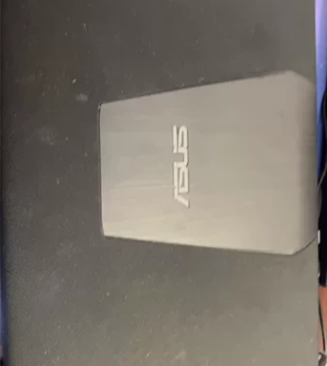 华硕飞行堡垒GL552VW游戏笔记本电脑。...