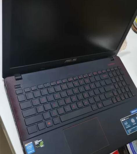 华硕fx50j 飞行堡垒笔记本电脑,自用笔...