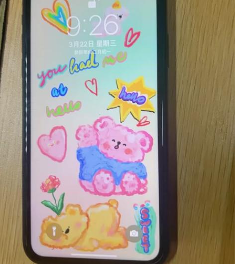 IPhone Xr 64个，日版无锁，跟国...