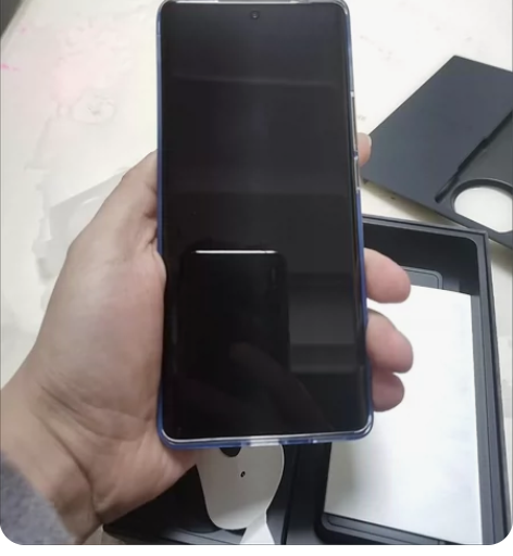 vivox90,黑色12+256,公司奖励...