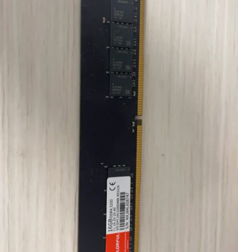 七彩虹ddr4内存条，16g3200. 感...
