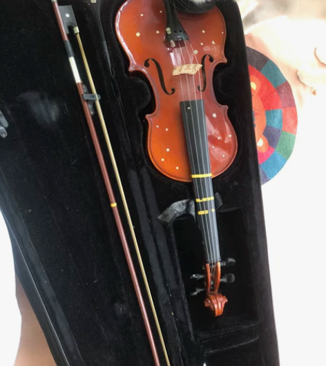 5-8初学者使用小提琴，练指法，持琴 手工...