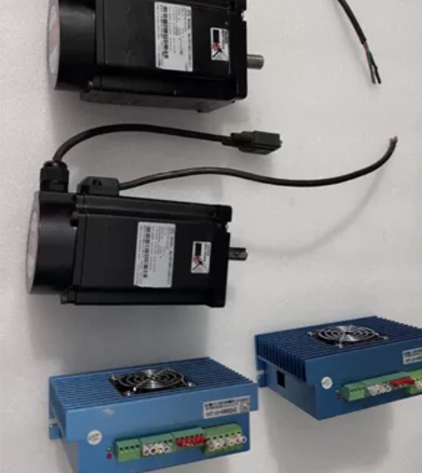 原装拆机杰美康86闭环步进套装型号2HSS...