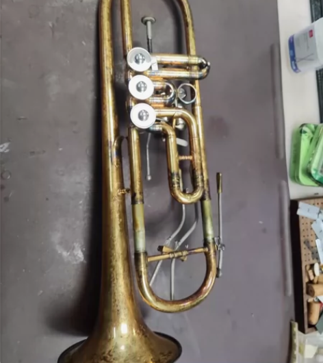 小号大保养翻新。 有需要保养，维修的老师请...