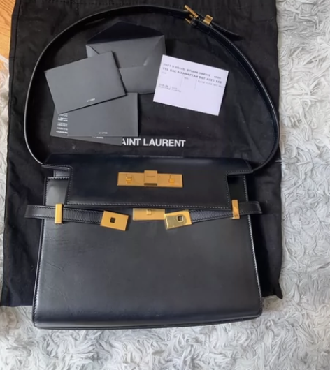 圣罗兰小号 牛皮金扣 正常使用痕迹，21年...