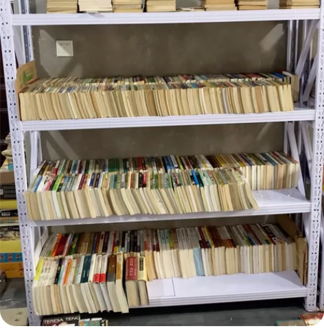 闲置书 6元一本可以自选 需要的亲联系客服...